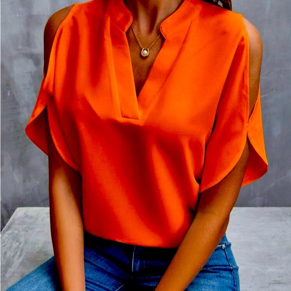 Clasi Tops - Clasi Solid Notched Neck Cold Shoulder Blouse